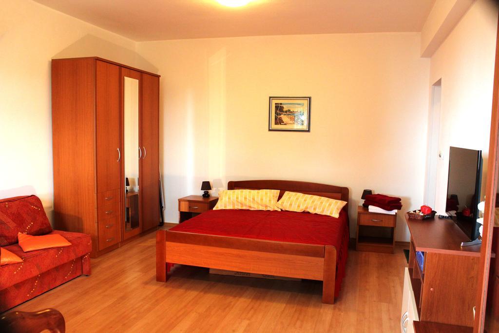 Apartments Anicic Ičići Exterior foto